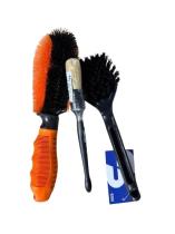 - 525253 - KIT CEPILLOS PARA LLANTAS
